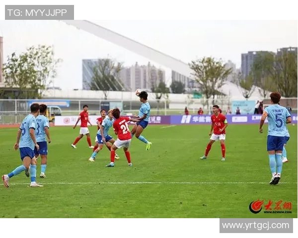 绿茵巨星荣耀登场携手球迷共赴热血足球盛宴 绿茵巨星荣耀登场携手球迷共赴热血足球盛宴